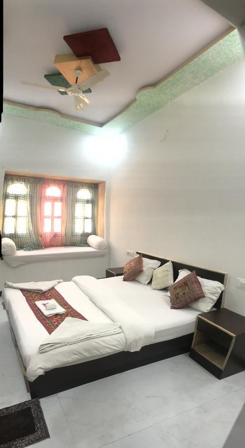 Tofu Hotel&Safari Jaisalmer Esterno foto